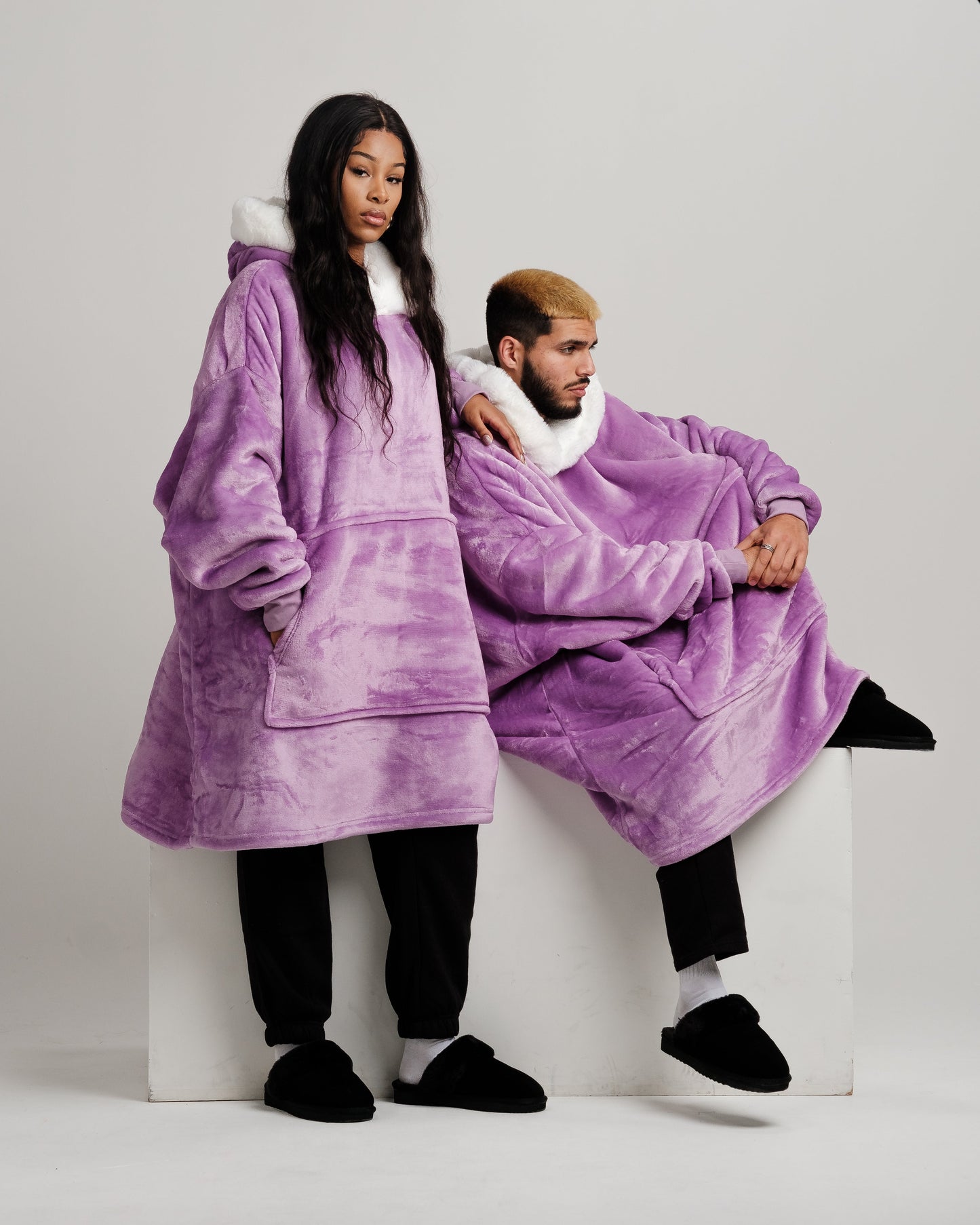 Fillena Furlined Hoodie Blanket - Purple